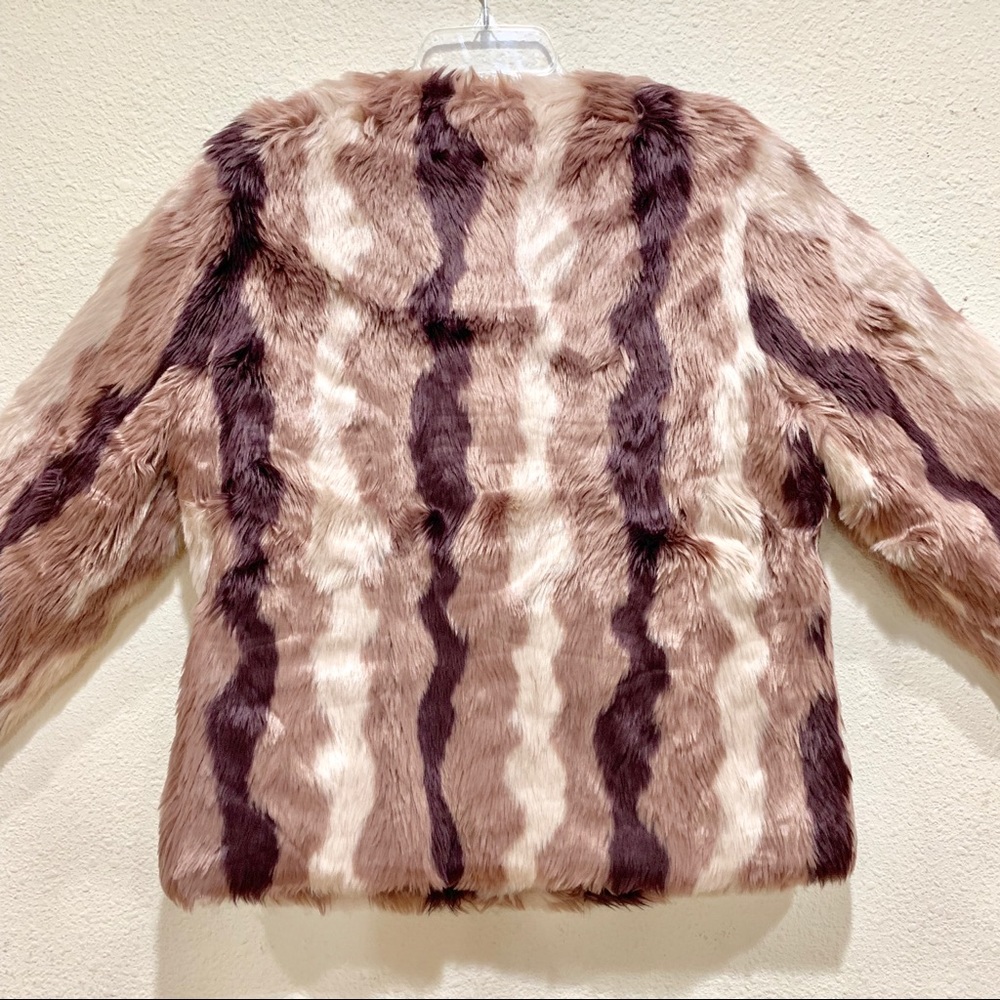 Sam Edelman Faux Fur Jacket (NWT) - Picture 13 of 16